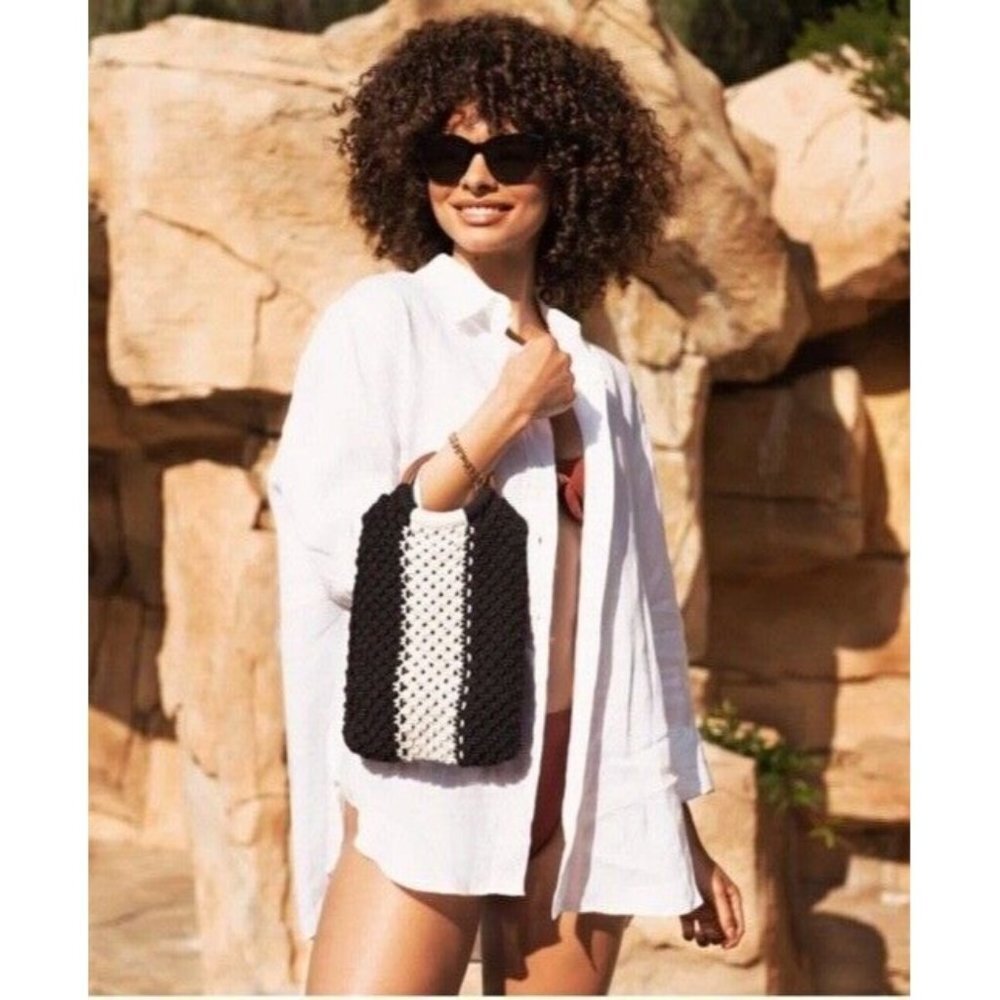 Curateur Gabby Mini Macrame Bag Natural Cotton Yarn Black and White